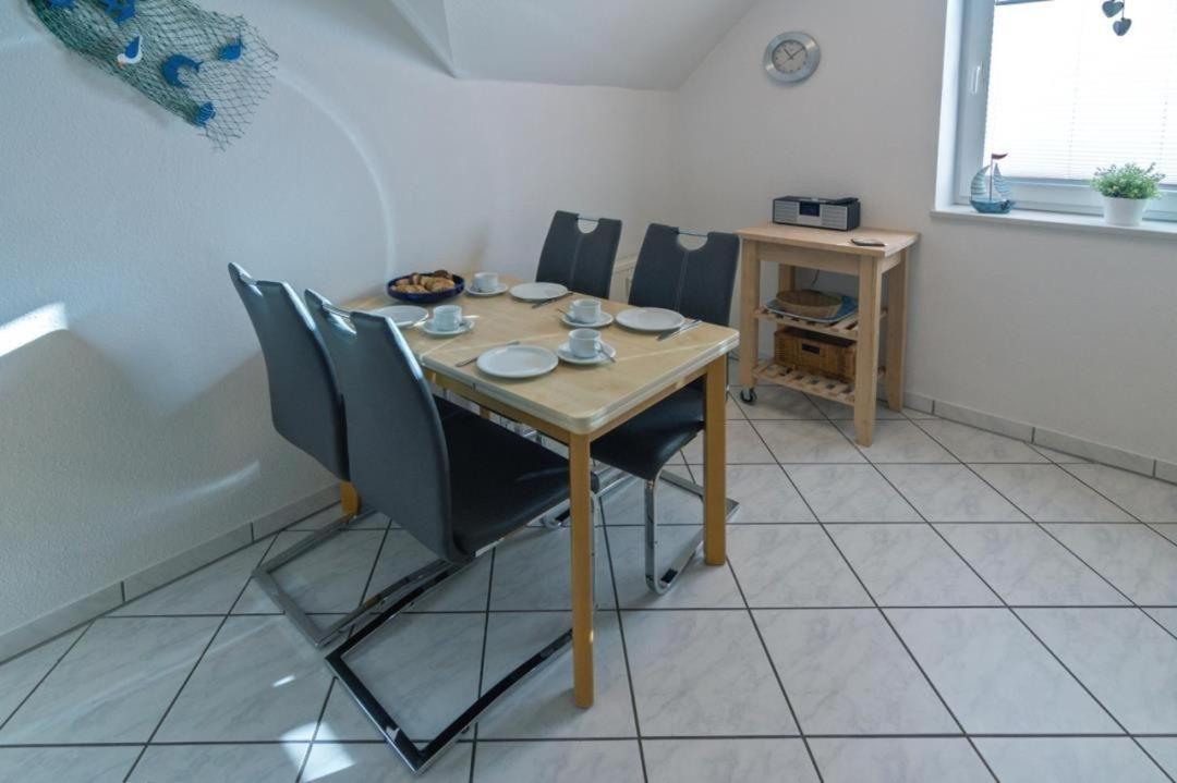 Ferienwohnung-Noerddiek-Strandnaehe-Meerblick ノルトダイヒ エクステリア 写真