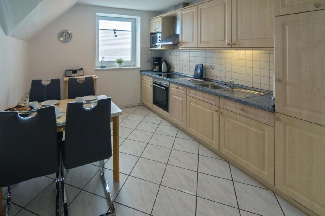 Ferienwohnung-Noerddiek-Strandnaehe-Meerblick ノルトダイヒ エクステリア 写真